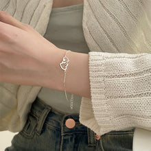 Load image into Gallery viewer, Double Heart-shaped Interlocking Bracelet Exquisite Small Love Bracelet Alloy Hand Jewelry Accessory
