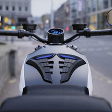 Load image into Gallery viewer, 2Pcs Car Decorative Side Tank Knee Pad Fender Stickers For Body Retro Gas Fuel Tank Dashboard Auto Motorcycle Scooter Decoration
