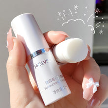Load image into Gallery viewer, Oil-Control Matte Invisible Poreprimer Stick Face Primer Pore Makeup Base Smooths Fine Lines Primer Stick Even Skin Tone Cosmetics
