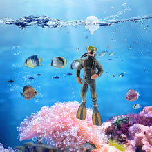 Load image into Gallery viewer, Aquarium Simulated Diver Miniature Diver Figure Diving Model Action Figure Miniature Sea Animal Model Ornaments Aquarium Decor Fish Tank Figurine Toy
