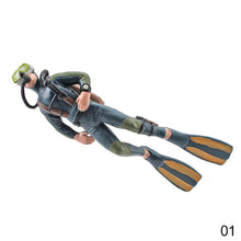 Load image into Gallery viewer, Aquarium Simulated Diver Miniature Diver Figure Diving Model Action Figure Miniature Sea Animal Model Ornaments Aquarium Decor Fish Tank Figurine Toy

