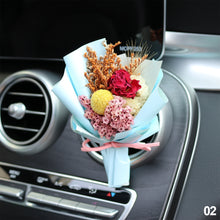 Load image into Gallery viewer, Car Air Outlet Perfume Decoration Immortal Dried Bouquet Small Fresh Air Conditioning Mouth Gypsophila paniculata Fragrance Clip
