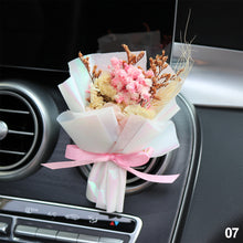 Load image into Gallery viewer, Car Air Outlet Perfume Decoration Immortal Dried Bouquet Small Fresh Air Conditioning Mouth Gypsophila paniculata Fragrance Clip
