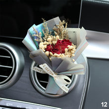 Load image into Gallery viewer, Car Air Outlet Perfume Decoration Immortal Dried Bouquet Small Fresh Air Conditioning Mouth Gypsophila paniculata Fragrance Clip

