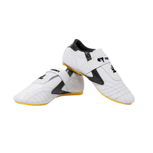 Load image into Gallery viewer, Breathable White Taekwondo Shoes Kung Fu Shoes Wushu Taichi Karate Martial Arts Wrestling Fighting Sneakers
