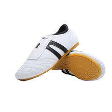 Load image into Gallery viewer, Breathable White Taekwondo Shoes Kung Fu Shoes Wushu Taichi Karate Martial Arts Wrestling Fighting Sneakers
