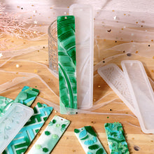 Load image into Gallery viewer, Silicone Bookmark Mold DIY Crystal Epoxy Resin Mold Leaves Cat's Claw Love Flower Rectangular Full Page Bookmark Silicone Mould
