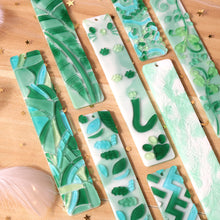 Load image into Gallery viewer, Silicone Bookmark Mold DIY Crystal Epoxy Resin Mold Leaves Cat's Claw Love Flower Rectangular Full Page Bookmark Silicone Mould
