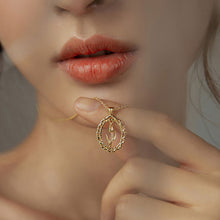 Load image into Gallery viewer, Love and Eternity Tulip Vintage Lace Necklace Women's Light Luxury Collar Chain Sweater Chain Elegant Women Necklace
