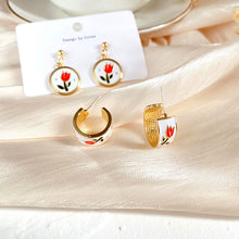 Load image into Gallery viewer, Silver Needle Retro Simple Tulip Flower Earrings Fashion Simple Light Luxury Earrings Women Elegant Earings Ear Studs
