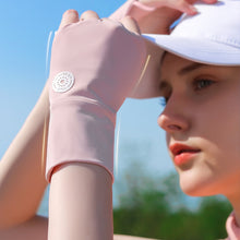 Load image into Gallery viewer, 1Pair Ice Silk Golf Half Finger Glove Sunscreen Breathable Gloves Sun Protector Gloves
