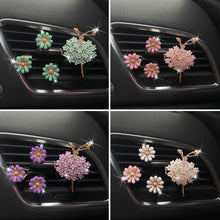 Load image into Gallery viewer, 4Pcs Car Air Conditioner Vent Daisy Perfume Clip Exquisite Decoration for for Girl Women's Car Accessories
