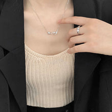 Load image into Gallery viewer, Tulip Flower Pendant Necklace Fashion Creative Flower Necklace Collarbone Chain Jewelry Accessory for Women
