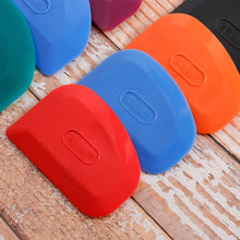 Load image into Gallery viewer, Pottery Rubber Scraper Cutter DIY Sculpture Ceramic Ploymer Clay Trimming Sculpture Shaping Tools Filming Scraper
