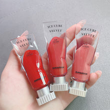 Load image into Gallery viewer, 6 Colors Matte Velvet Lip Glaze Lipstick Non-fading Waterproof Long-lasting Nude Matte Lip Gloss Women Lip Makeup Cosmetics
