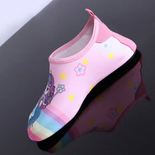 Load image into Gallery viewer, Children'S Skin Sticking Soft Beach Shoes Breathable Soft Soled Diving Shoes Swimming Shoes Water Sports Equipment
