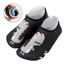 Load image into Gallery viewer, Children's outdoor beach shoes stick skin breathable soft sole diving shoes butterfly heel anti-cutting swimming shoes
