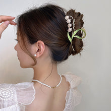 Load image into Gallery viewer, Bell Orchid Flower Hairpin Fashion Temperamental Flower Alloy Hair Clip Headdress Hair Accessories for Women
