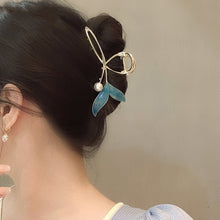 Load image into Gallery viewer, Exquisite Blue Fishtail Hairpin Fashion Temperamental Alloy Pearl Hair Clip Headdress Hair Accessories for Women
