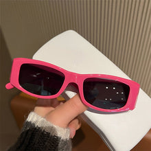 Load image into Gallery viewer, Personalized Colorful Sunglasses Comfortable Non-polarized Sunglasses Fashion Outdoor UV Protection Sunglasses
