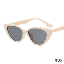 Load image into Gallery viewer, Personalized Triangular Cat Eye Sunglasses Retro Small Frame Non-polarized Sunglasses Simple Comfortable Outdoor Sunglasses

