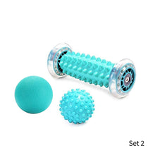 Load image into Gallery viewer, 3pcs Foot Massage Stick Fascia Ball Set Muscle Relaxation Fitness Fascia Ball Prick Ball Hand Grip Ball Foot Massager Massage Roller
