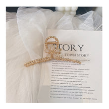 Load image into Gallery viewer, Elegant Flower Pearl Hairpin Temperamental Alloy Gold Hair Clip Fashion Headwear Hair Accessories for Women
