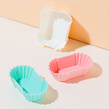 Load image into Gallery viewer, 3pcs Bento Divider Cup Reusable Silicone Dessert Sushi Separate Storage Accessories Food Lunch Box Liner Easy Clean Cake Mould
