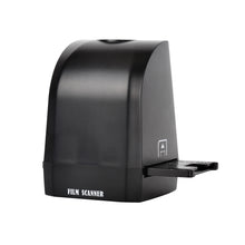 Load image into Gallery viewer, 135 Film Slide Scanner Converter Portable Negative Film Scanner 8 Megapixel CMOS Slides &amp; Negatives to Digital JPEG Photos
