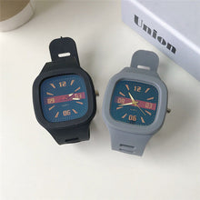 Load image into Gallery viewer, Fashion Women Watches Squartz Dial Watch Women Luxury Ladies Quartz Wristwatches Silicone Female Clock
