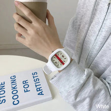 Load image into Gallery viewer, Fashion Women Watches Squartz Dial Watch Women Luxury Ladies Quartz Wristwatches Silicone Female Clock

