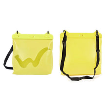 Load image into Gallery viewer, Outdoor Drifting Bag Seaside Beach Playing Water Large Phone Sports Bag Waterproof Sundries Swimming Bag
