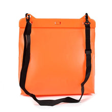 Load image into Gallery viewer, Outdoor Drifting Bag Seaside Beach Playing Water Large Phone Sports Bag Waterproof Sundries Swimming Bag
