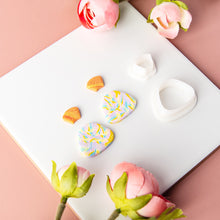 Load image into Gallery viewer, Heart Geometry Polymer Clay Earring Cutter Cutting Mold Set DIY French Style Earrings Jewelry Pendant Embossing Making Tool
